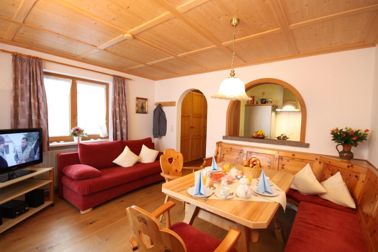 Ferienwohnungen Hennenmuehle Bad Hindelang Chambre photo
